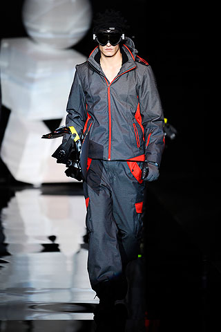 Emporio Armani / - 2010-2011